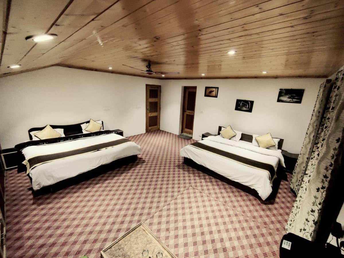 Hotel Sheesha Residency Srīnagar Zewnętrze zdjęcie